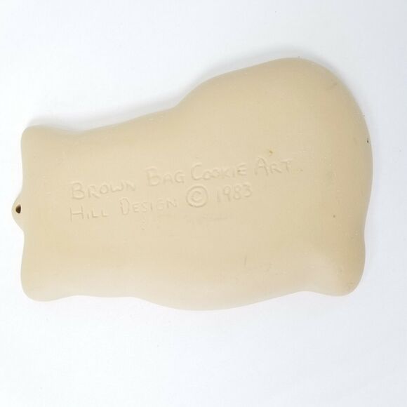 Brown Bag Cookie Art Mold 1983 Cat Holding Flowers Baking Cooking Kitchen Decor - Picture 2 of 8